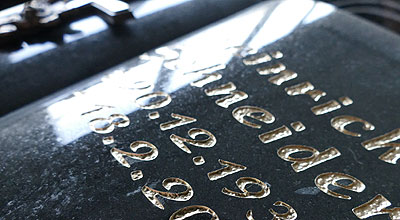MEMORUM Schriftgravur